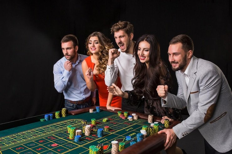 Pemain dapat mengatur ulang kartu mereka sebelum menyetujui tangan final Pengaturan kartu dalam sesi Capsa Banting di royaltogel